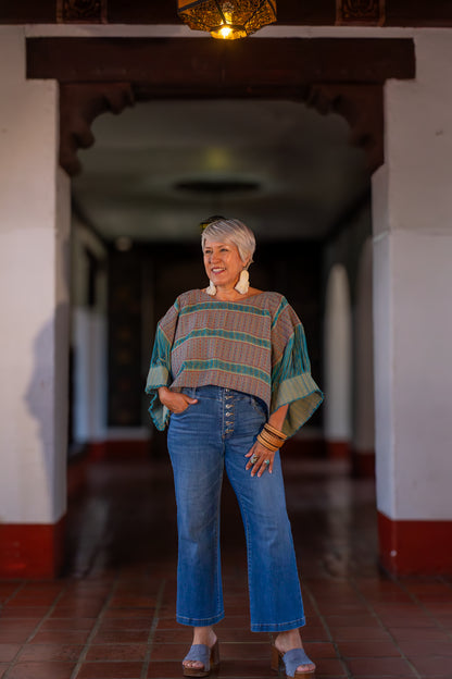 Blusa 100% artesanal,. cpon diseño textil exclusivo, tejido en telar de pedal tradicional. Moda mexicana contemporánea. Pieza única.