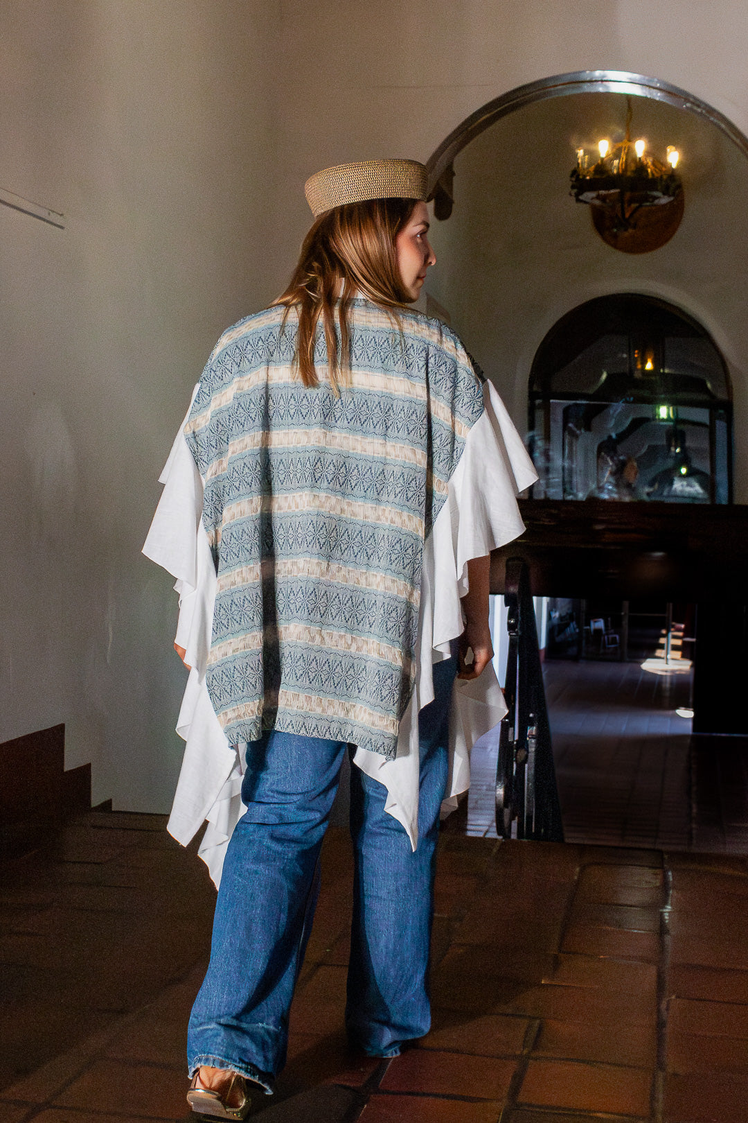 Ruana Prisma Artesanal azul | Diseño mexicano, pieza única