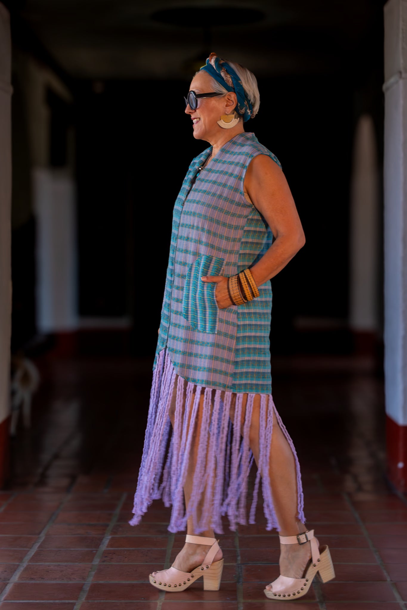 Vestido original, que se puede usar como chaleco. Moda mexicana artesanal, diseño textil tejido en telar de pedal tradicional. Pieza Única.